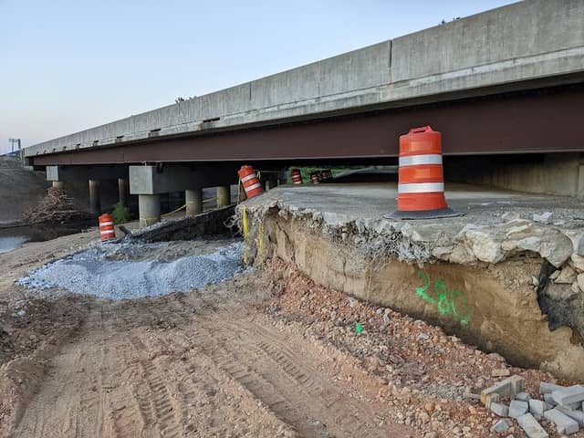 8 Mile Creek Trail - Image 2