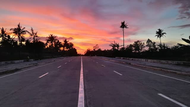 San Isidro Sur By Pass Road-and View - Image 1