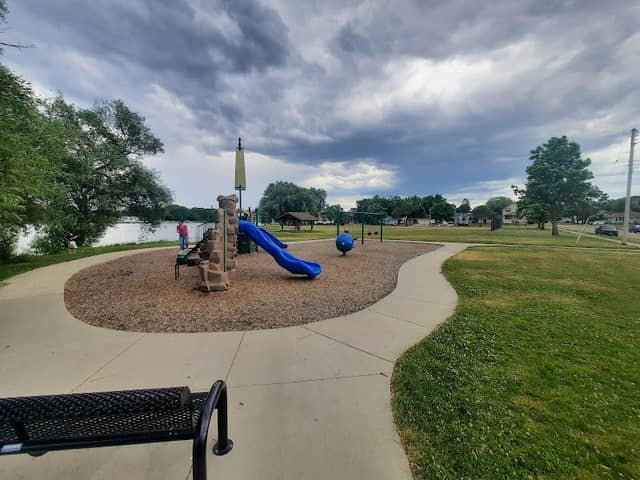 Bauman Park - Image 2