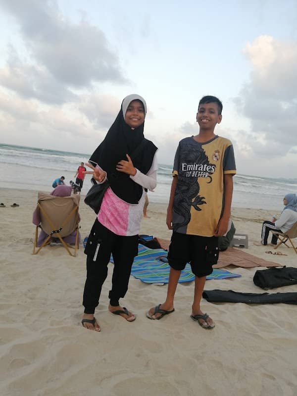 Pantai healing Dayang Lyana - Image 1
