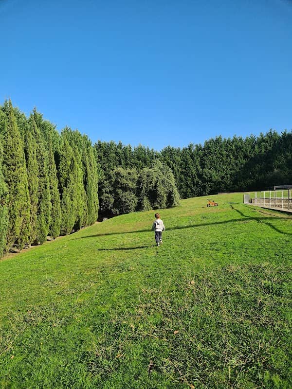 Parque Urbano dos Moutidos - Image 1