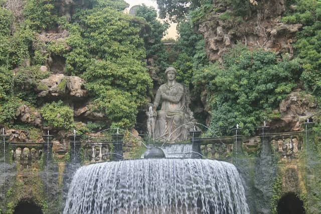 Fontana dell'Ovato (o di Tivoli) - Image 1