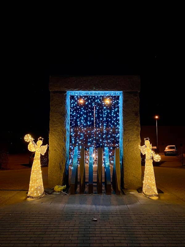 Monument - Image 1