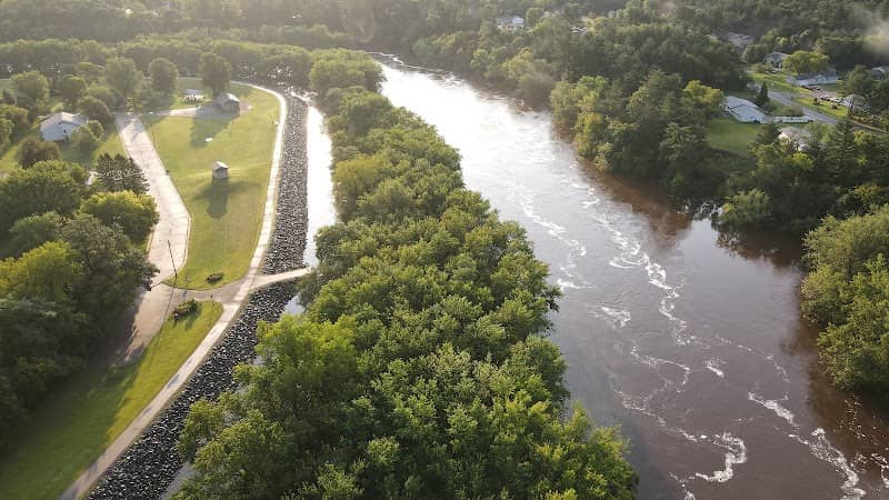 Rock Springs Park - Image 1