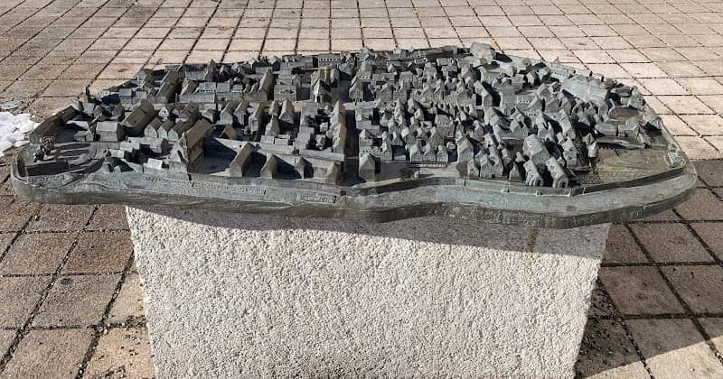 Bronze-Stadtmodell - Image 1