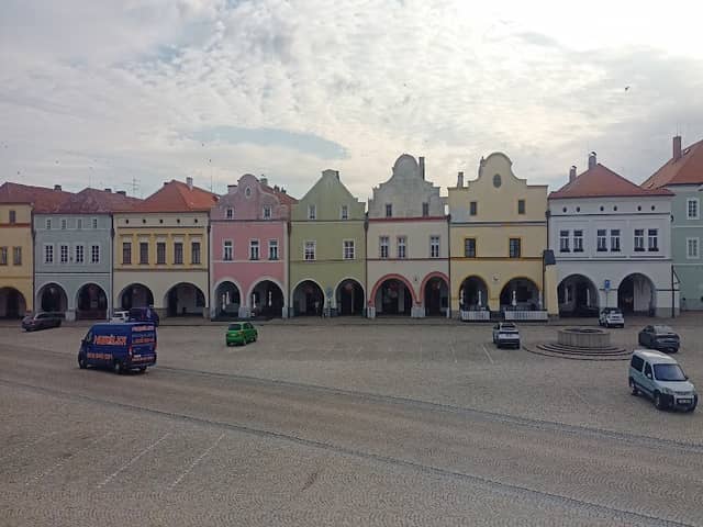 Husovo náměstí z výšky - Image 3