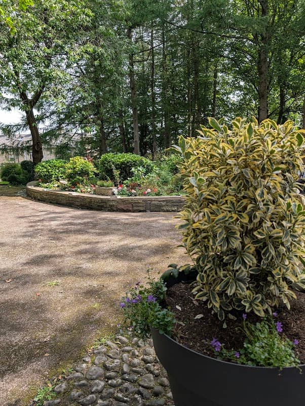 Kay Brow Gardens - Image 3