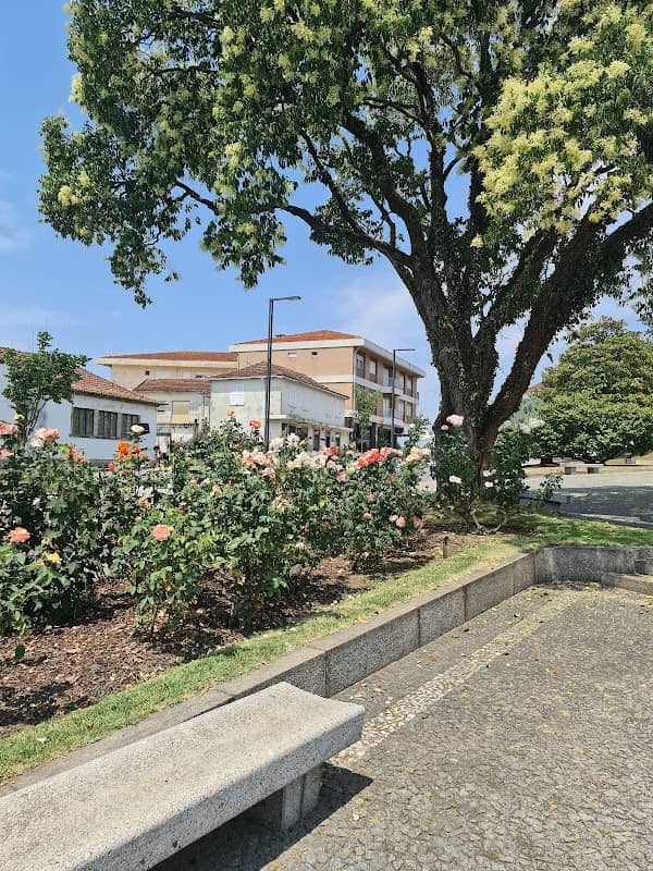 Praça 25 de Abril - Image 2