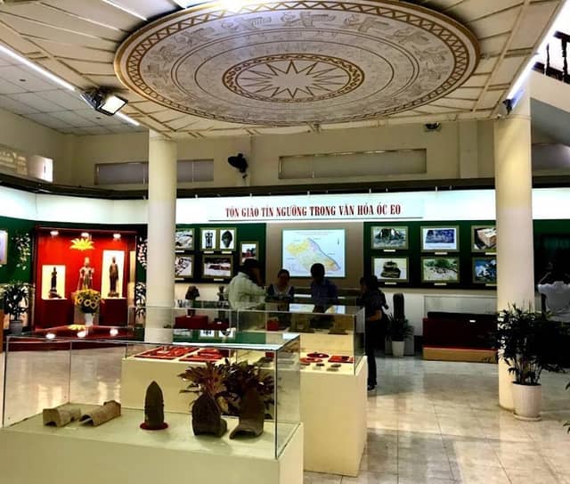 Can Tho Museum - Image 2