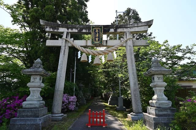 Funatsu Shrine - Image 1