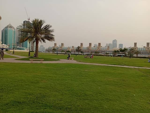 Al Ittihad Monument - Image 2