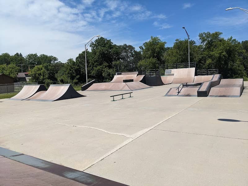 Veterans Memorial Park - Image 2