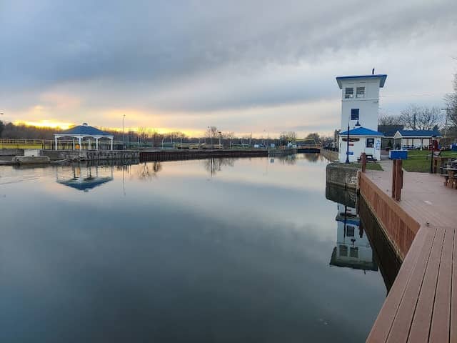Henley Park - Image 1