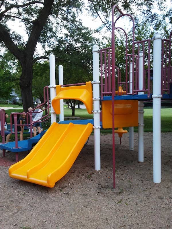 Graham Park - Image 2