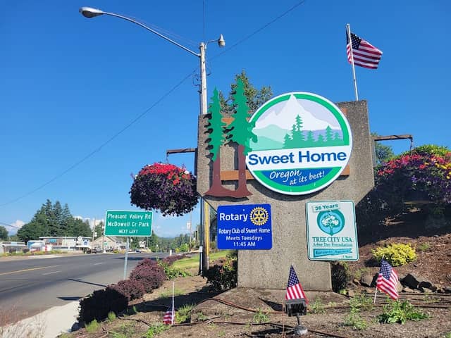 Welcome to Sweet Home Sign - Image 1