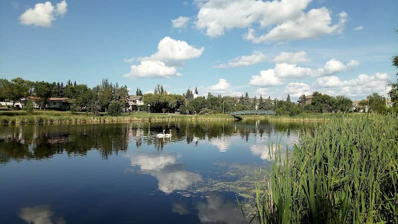 Mirror Lake Park - Image 1