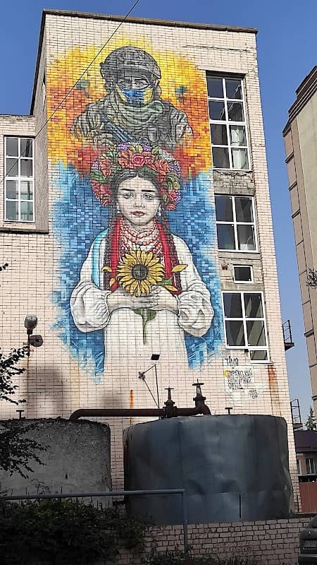 Mural "Ukrayinka Zi Slʹozamy" - Image 1