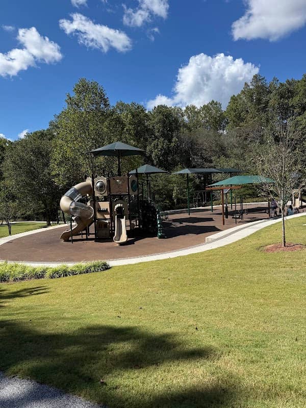 Maple Creek Park - Image 1