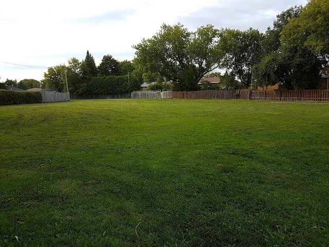 Superior Crescent Park - Image 2