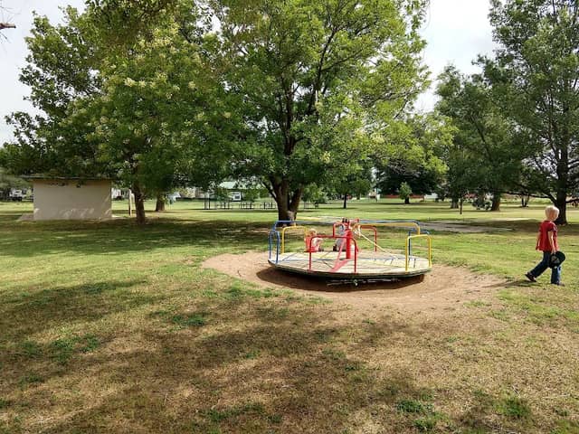 East Park - Image 1