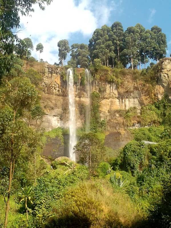 Hikers tours and travel - Image 2