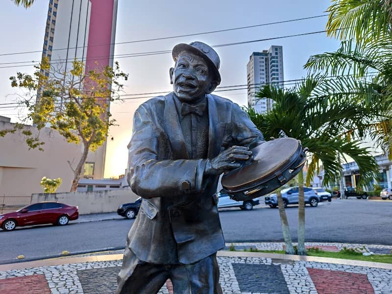 Jackson do Pandeiro monument - Image 1
