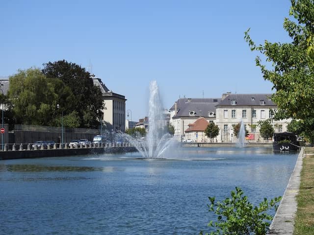 Bassin de la Préfecture 3 - Image 1