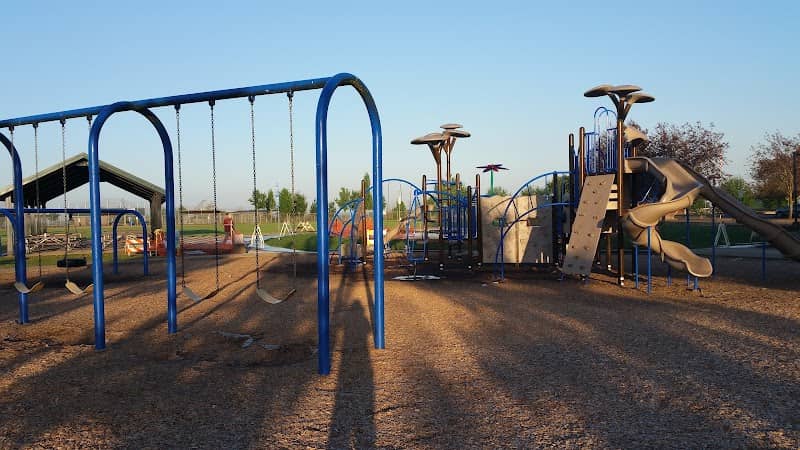 Centennial Park - Image 2
