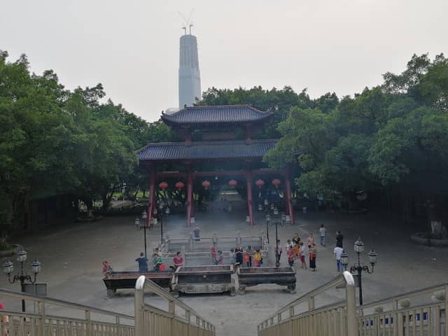 Huangqi Square - Image 1
