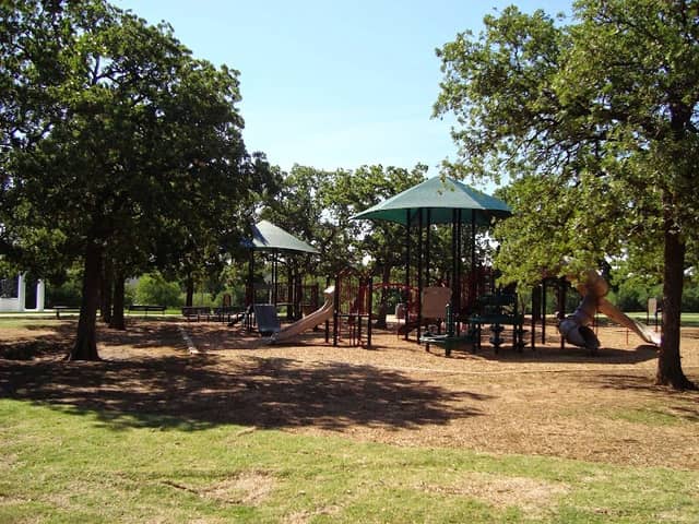 Veterans Park - Image 2