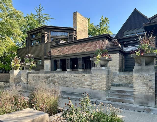 Frank Lloyd Wright Home & Studio - Image 2