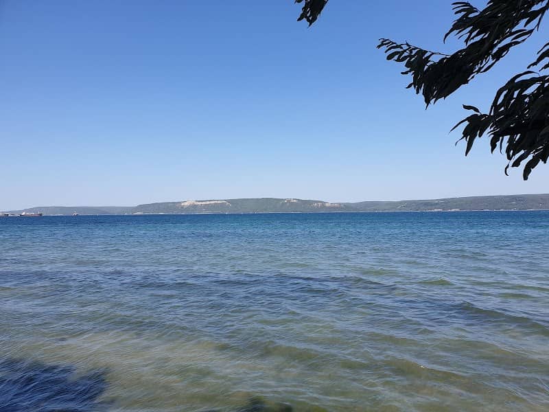 Park - Image 1