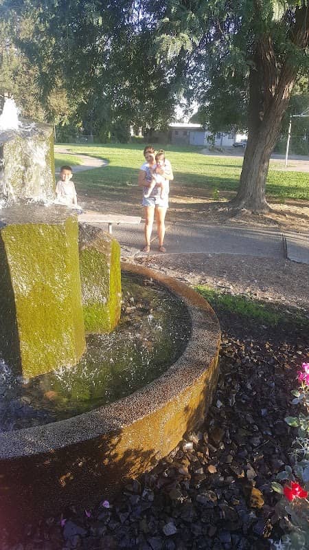 Feezell Park - Image 1