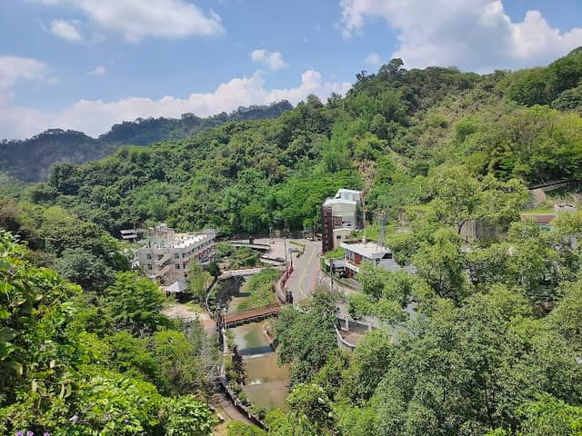 Guanzi Ling Scenic Area - Image 2