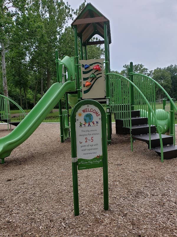 Merriman Hollow Park - Image 1