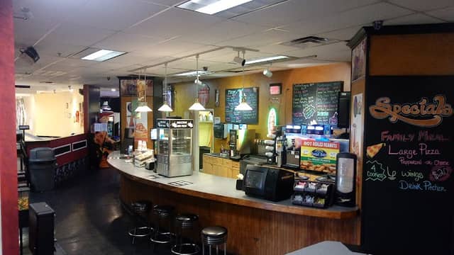 Thunder Alley Bowling - Image 3