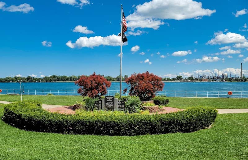 Marysville Veterans Park - Image 1