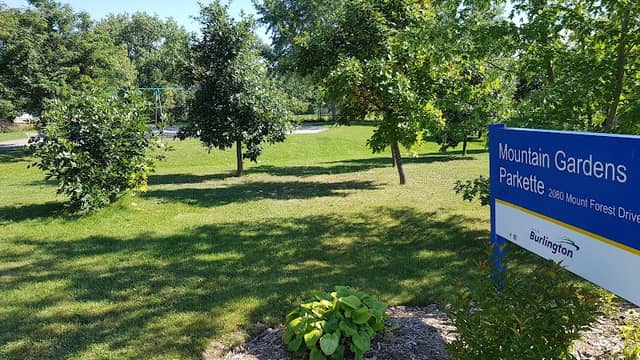Mountain Gardens Parkette - Image 2
