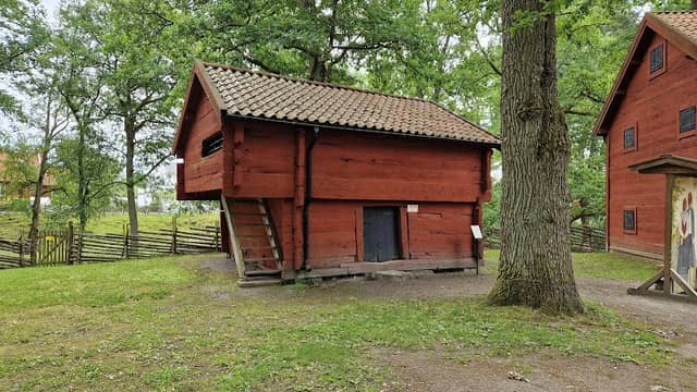 Apladalen, a natural history park - Image 2