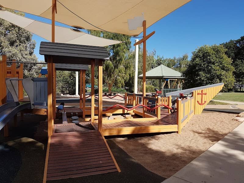 Soroptimist Park - Image 1