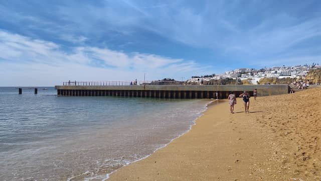 Inatel Beach - Image 2