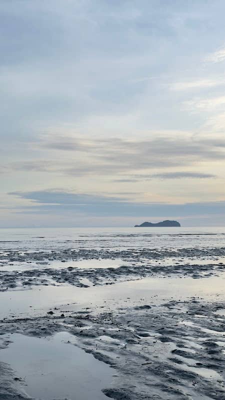 Trailhead to Pulau Rimau Lighthouse - Image 1