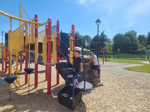 Willow Point Park - Image 1