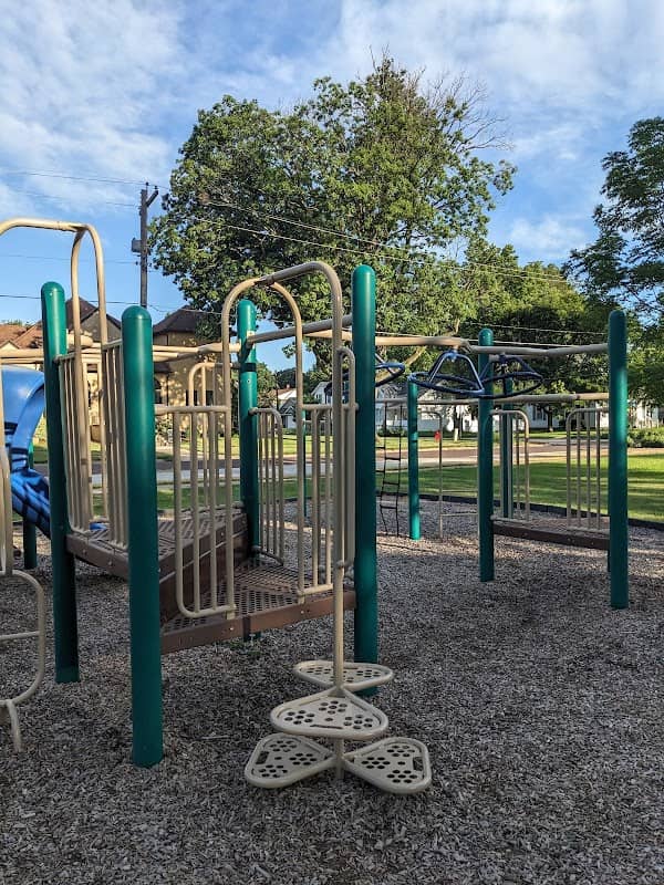 Franklin Park (aka Elephant Park) - Image 2