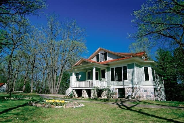 Charles Lindbergh House and Museum - Image 1