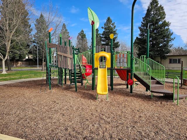 Dietrich Park - Image 1