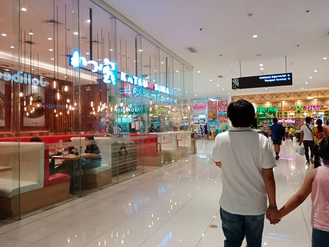 Balintawak Cloverleaf Park - Image 1