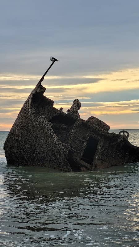 Barco hundido - Image 1