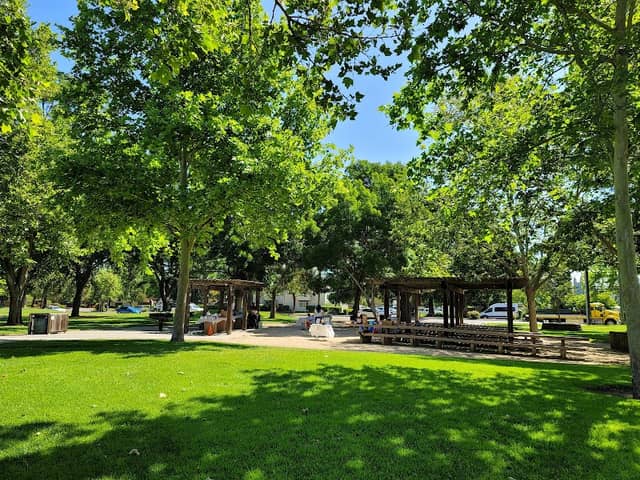 Pleasant Hill Park - Image 2