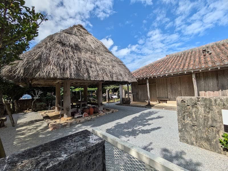 Chatan Town Uchinaa-ya - Image 1